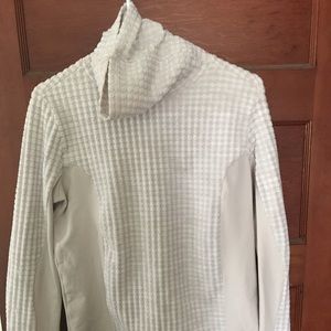 Nike Pro HyperWarm Top.